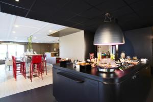 Campanile Maubeuge - Hotel Overview