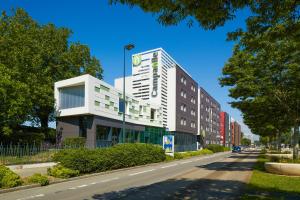 Campanile Nantes Center - Saint Jacques - Hotel Overview and Location