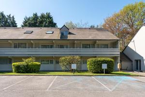 Campanile Rouen South - Zenith - Exhibition Park - Hotel Overview and Location