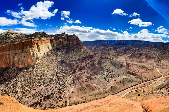 Capitol Reef Full Day Private Tour and Hike - Inclusions and Amenities