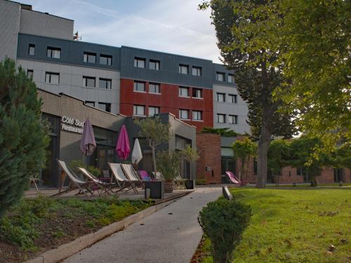 Casino Hotel - Overview of Hotel Du Casino