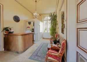 Chateau De Chicamour - Hotel Overview