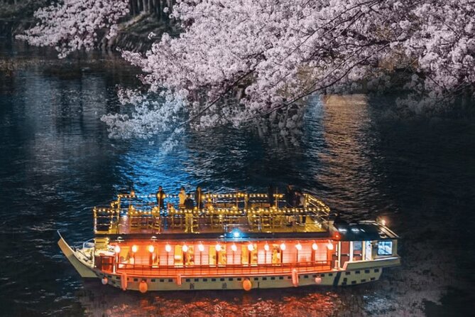 Cherry Blossom Cruise on Tokyo Bay Dinner and Japan Show