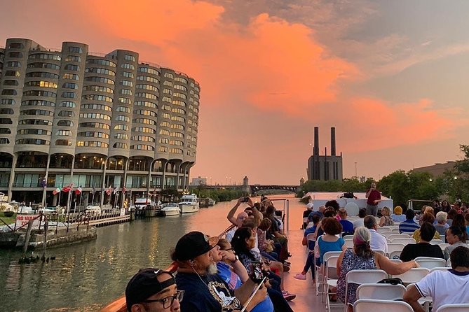 Chicago River 90-Minute Architecture Boat Tour