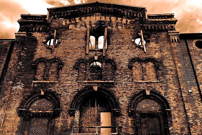 Darkside of Brewing Tour: Tales of Cincinnatis Haunted and Gruesome Past