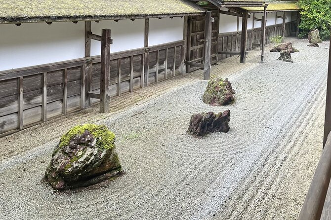 Day Trip Sacred Sites at Koyasan From Osaka
