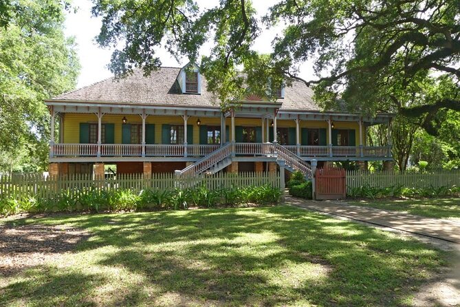 Double Plantation Tour: Oak Alley and Laura