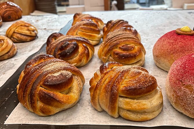 East Village Donut and Pastry Adventure and Walking Food Tour