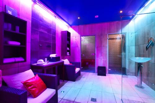 Enzo Hotels Reims Tinqueux by Kyriad Direct - Hotel Overview
