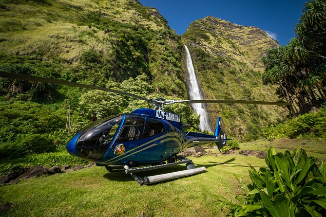 Exclusive Landing With Spectacular Big Island Helicopter Tour