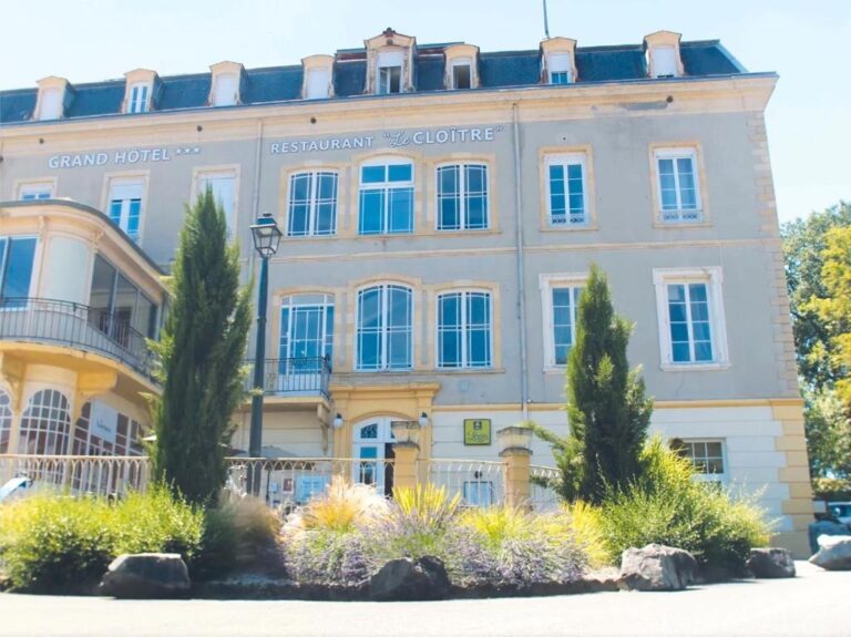 Grand Hôtel De Bourbon-Lancy – Spa and Restaurant – Logis Review