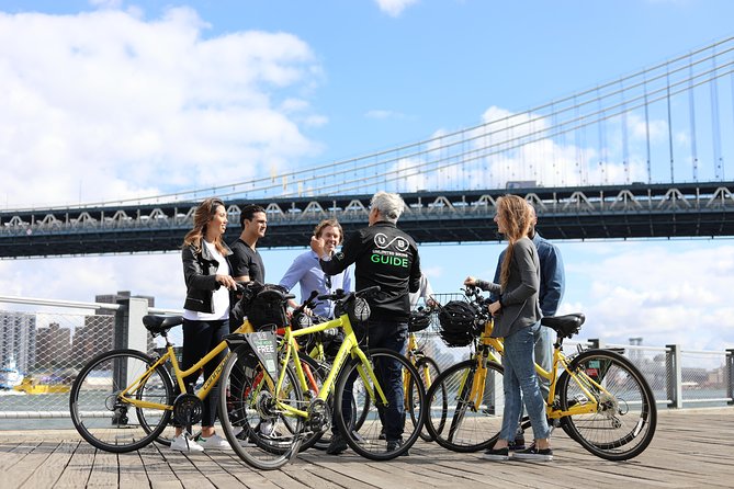 Guided Bike Tour of Lower Manhattan and Brooklyn Bridge