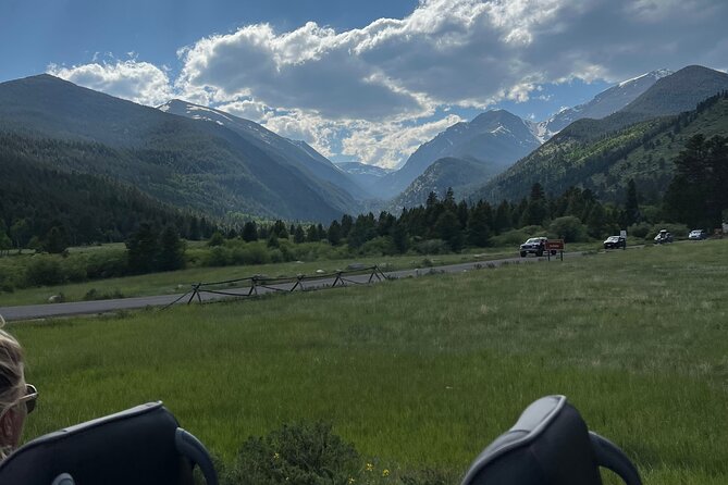 Half-Day Retractable Glass Top Tour in Rocky Mtn National Park