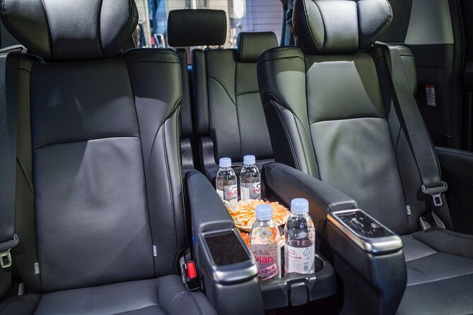 Haneda Airport Private Transfer To or From Tokyo City