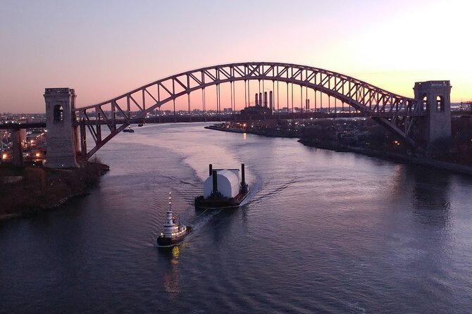 Hell Gate Walking Tour in New York City