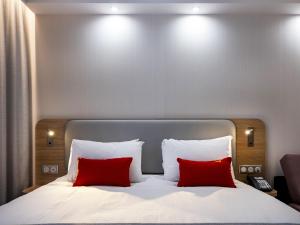Holiday Inn Express - Nice - Grand Arenas by IHG - Hotel Overview and Location