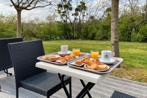 Hotel AKENA La Ferté Bernard - Overview of Hôtel AKENA La Ferté Bernard