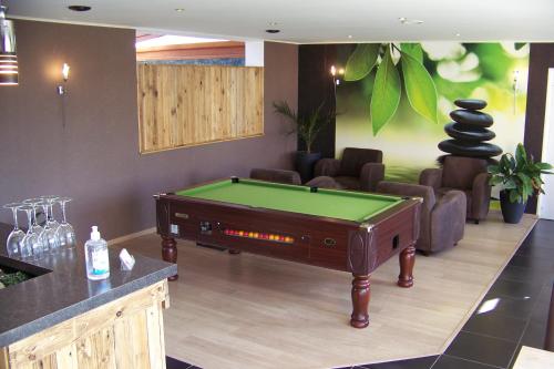 Hotel Bal - Hotel Overview
