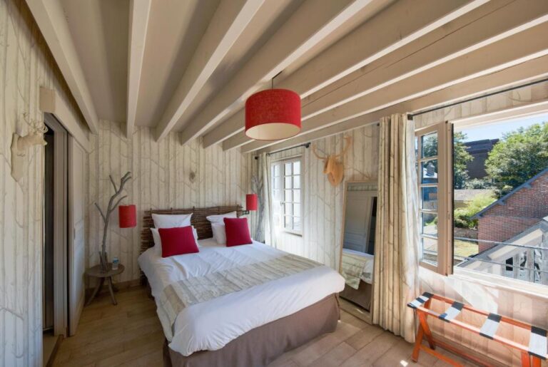 Hotel Du Grand Cerf & Spa Review