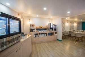 Hotel Du Midi - Overview of Hotel Du Midi