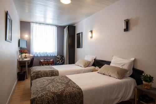 Hotel Le Bayeux - Hotel Overview and Location