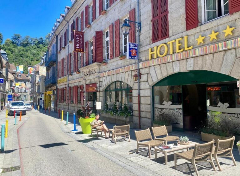 Hotel Le France Review