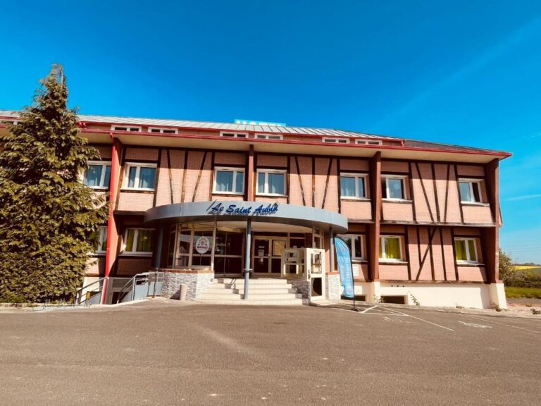 Hotel Le Saint Aubin Review