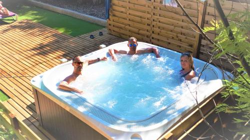 Hotel Les Jardins De Bormes, Sauna & Jacuzzi - Overview of Hotel Les Jardins De Bormes