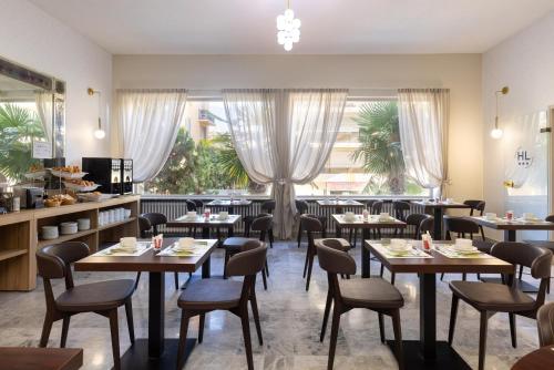 Hotel Locarno Nice - Overview and Location