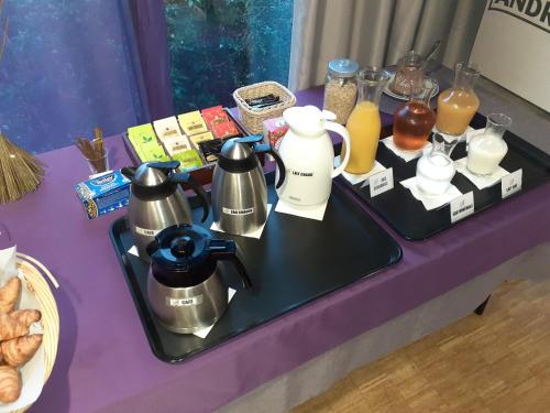 Hôtel Particulier VILLA DES MARAIS - Location and Accessibility