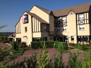 Hotel Restaurant Baryton - Hotel Overview and Location