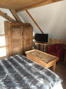 Hotel Restaurant De La Chaussée - Overview of Hôtel Restaurant De La Chaussée