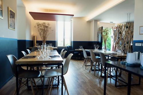 Hotel Restaurant La Musardiere - Location and Accessibility