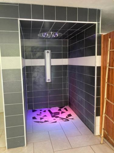 Hotel Spa L'Ermitage - Location and Surroundings