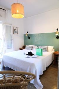 Hotel The Blue Waves - Overview of Hotel Les Flots Bleus