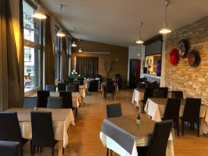 Hotel The White Stop - Overview of Hôtel LEscale Blanche