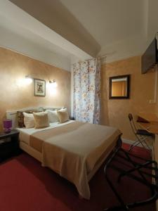 Hotel Villa La Tour - Hotel Overview and Location