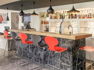 Ibis Chalons En Champagne - Hotel Overview