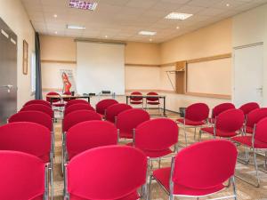 Ibis Falaise Heart of Normandy - Hotel Overview