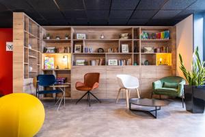 Ibis Pontarlier - Hotel Overview