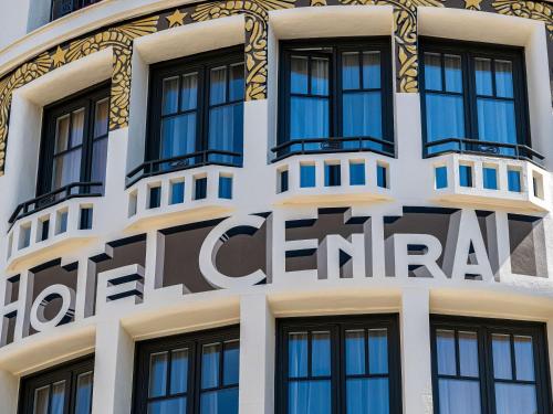 Ibis Styles Dijon Central - Hotel Overview