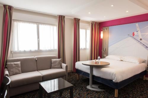 Ibis Styles St Gilles Croix De Vie City Center - Hotel Overview