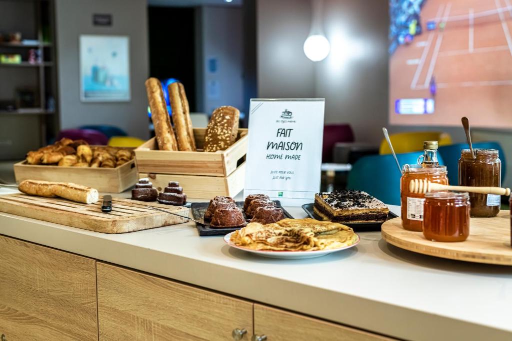 Ibis Styles Strasbourg Stade De La Meinau - Hotel Overview