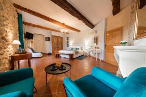Instant Sévigné - Hotel Overview and Location