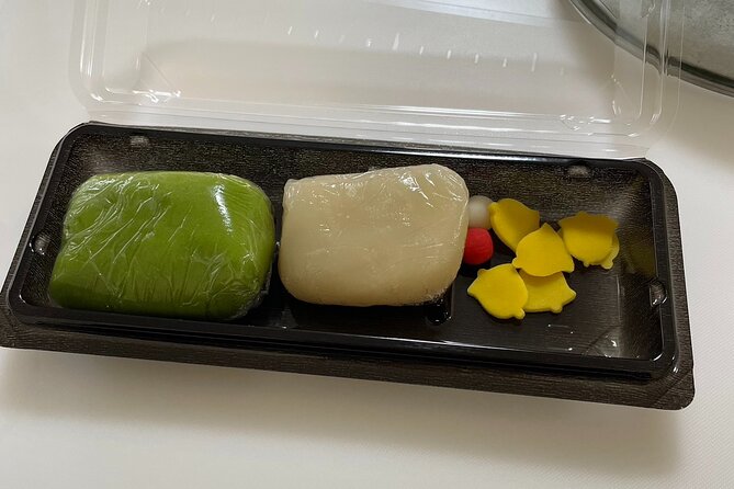 Japanese Sweets Making in Kamakura - Kamakura: A Picturesque Setting for Sweets Making