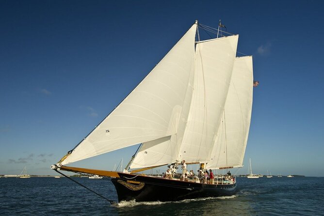 Key West Christmas Cruise With Live Band and Drinks