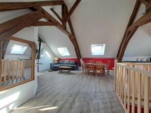 Kilometer 99 - Property Overview