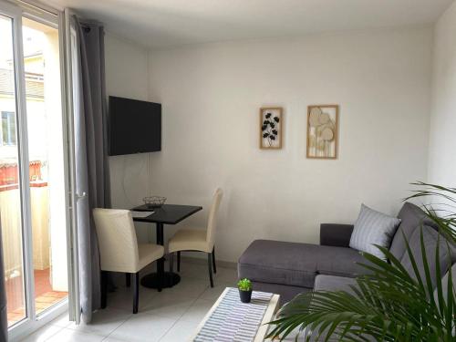 Kimi Residence - Property Overview