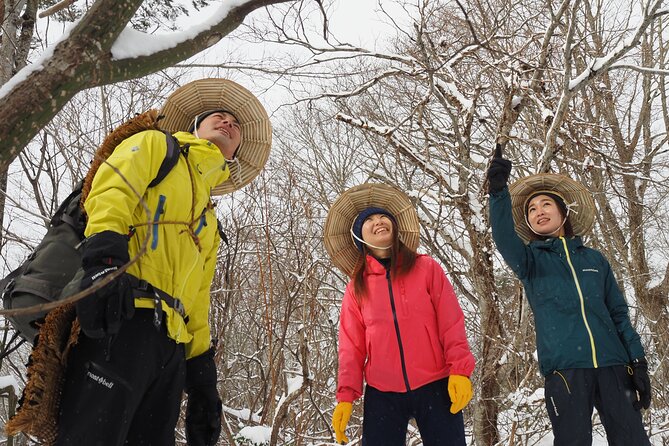 Kitashiobara-mura Private Winter Hiking in Kanjiki Tradition