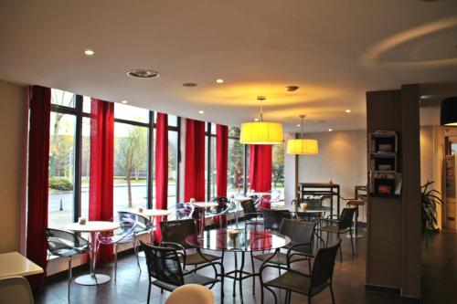 Kyriad Charleville Mezieres - Hotel Overview